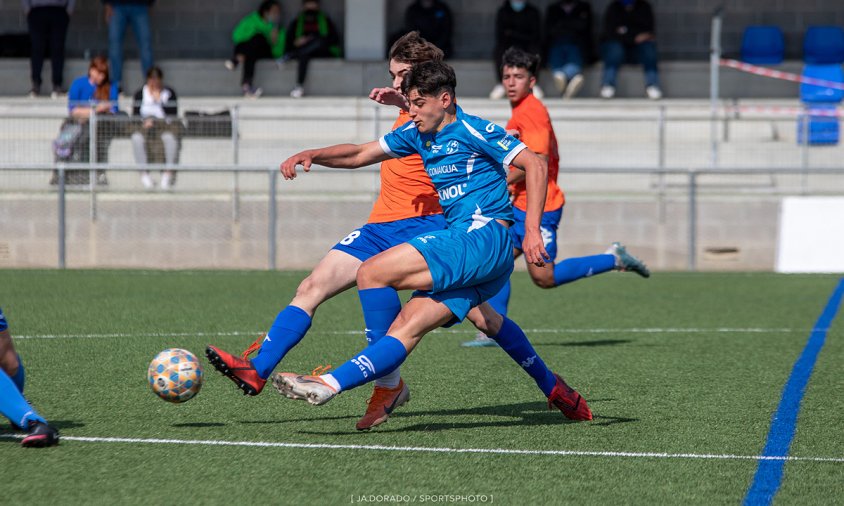 Partit del juvenil B contra el Santes Creus