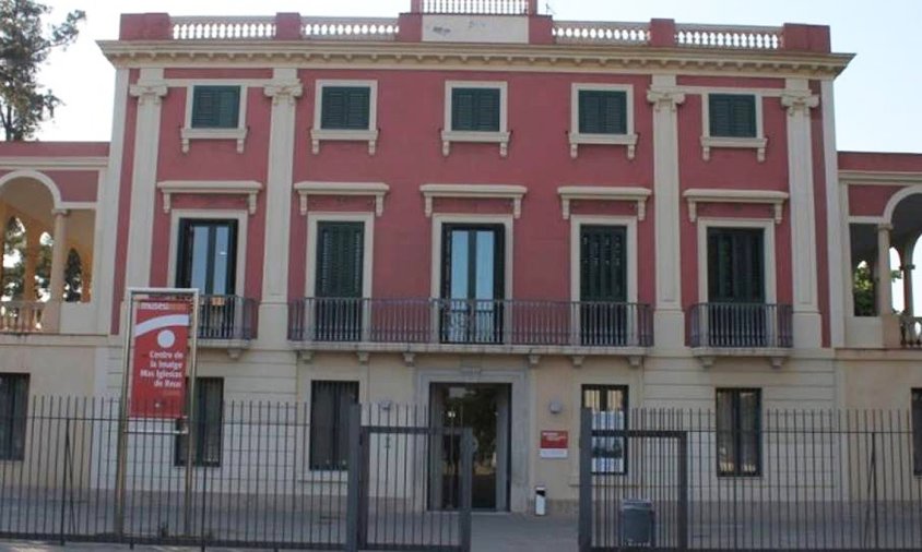 Façana del Centre de la Imatge Mas Iglesias de Reus