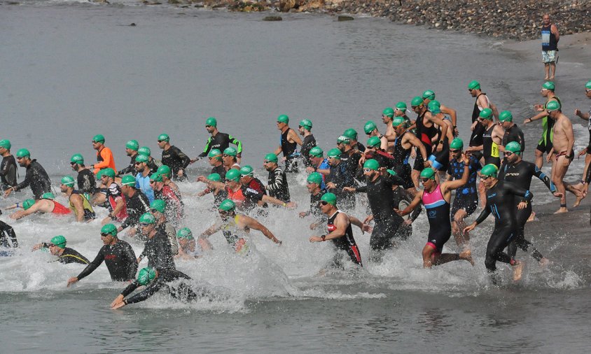 Imatge de la darrera edició de la Triatló de Cambrils, disputada el juny de 2019