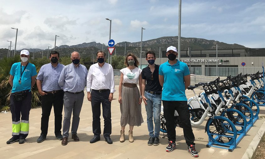 El punt de recollida i entrega de bicicletes ubicat a l'estació de tren