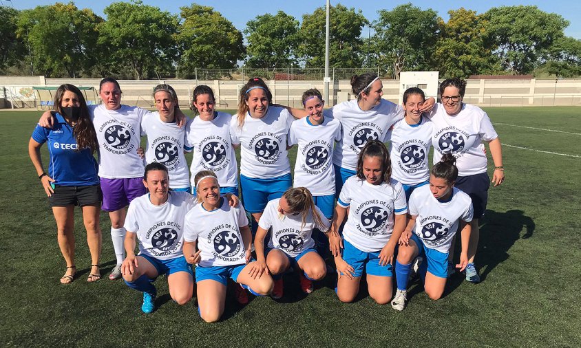 El Cambrils Unió femení amateur de futbol 7