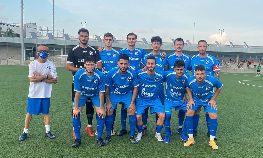 Primera alineació titular del Cambrils Unió aquesta temporada, ahir, davant l'Ascó