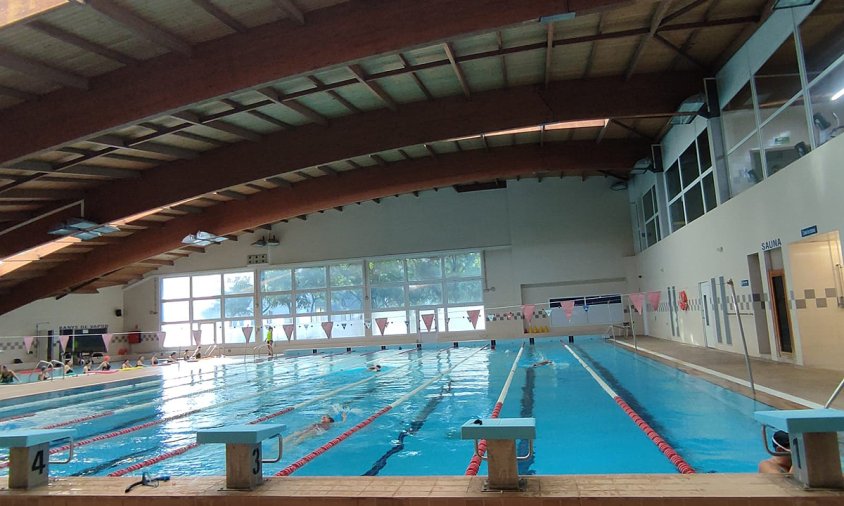 Imatge de la piscina del Palau Municipal d'Esports