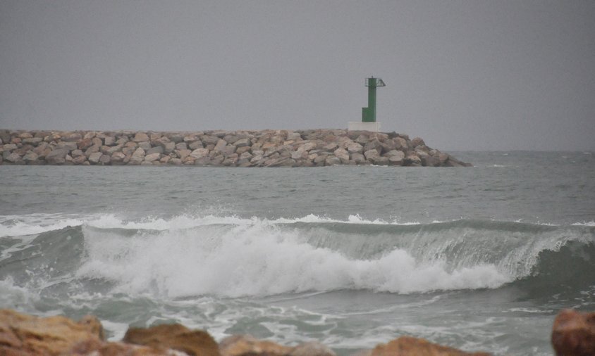 Temporal al litoral cambrilenc, la primavera de l'any passat