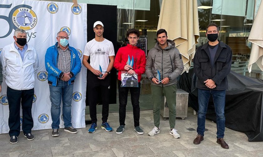 Món Cañellas i Sergi Sevil al podi de la regata de Salou