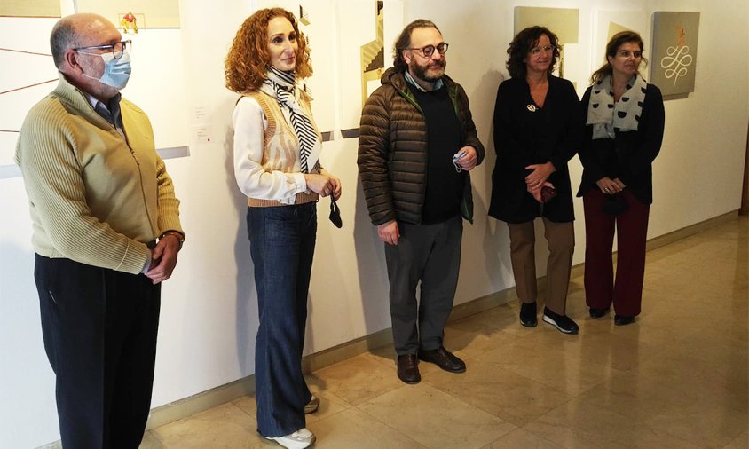 Roda de premsa de presentació que es va fer a la galeria d'art Anquin's de Reus