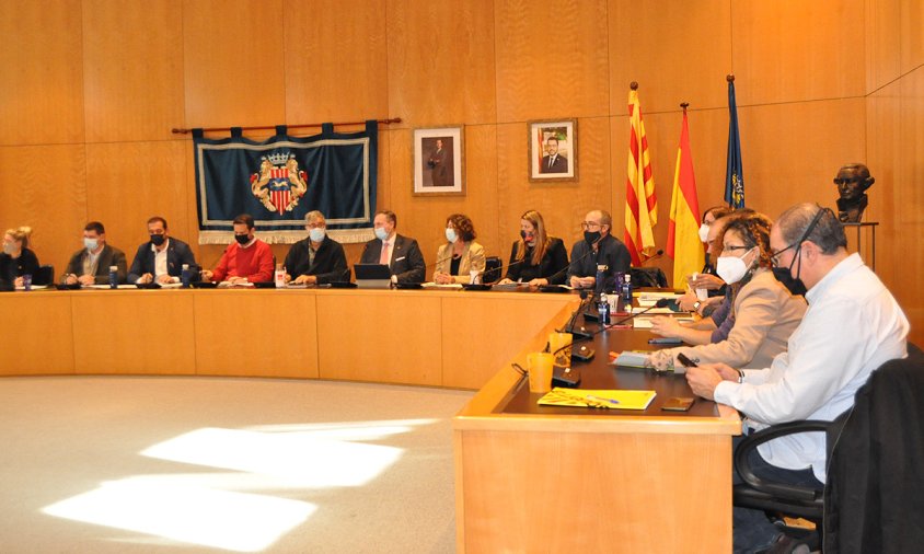 Tots els grups del plenari van votar a favor de la moció presentada per ERC