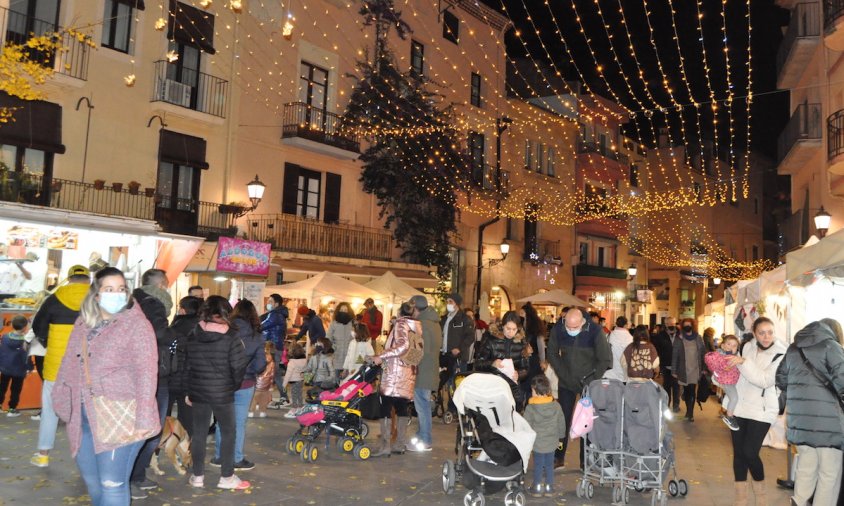 Ahir a la tarda es va inaugurar una nova edició del Mercat de Nadal a la Vila