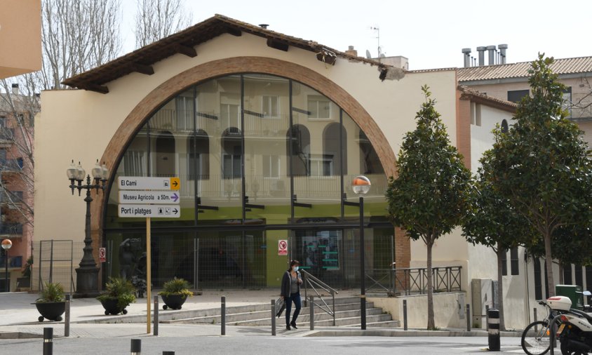 Imatge de l'edifici del celler de la Cooperativa Agrícola